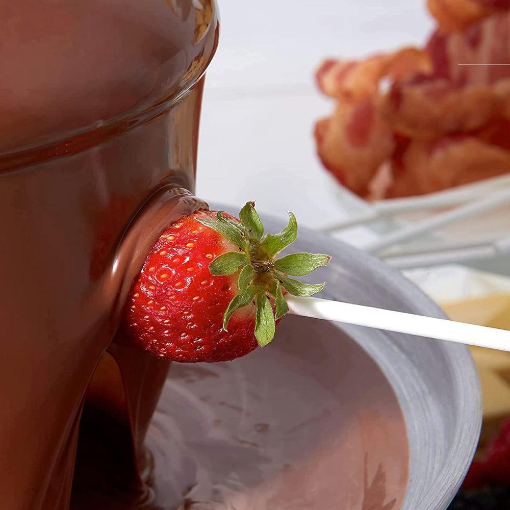 Pat's Food Service Milk Chocolate Melting Wafers 5 lb Bag for Chocolate Fountain, Fondue Sets, Molds and More